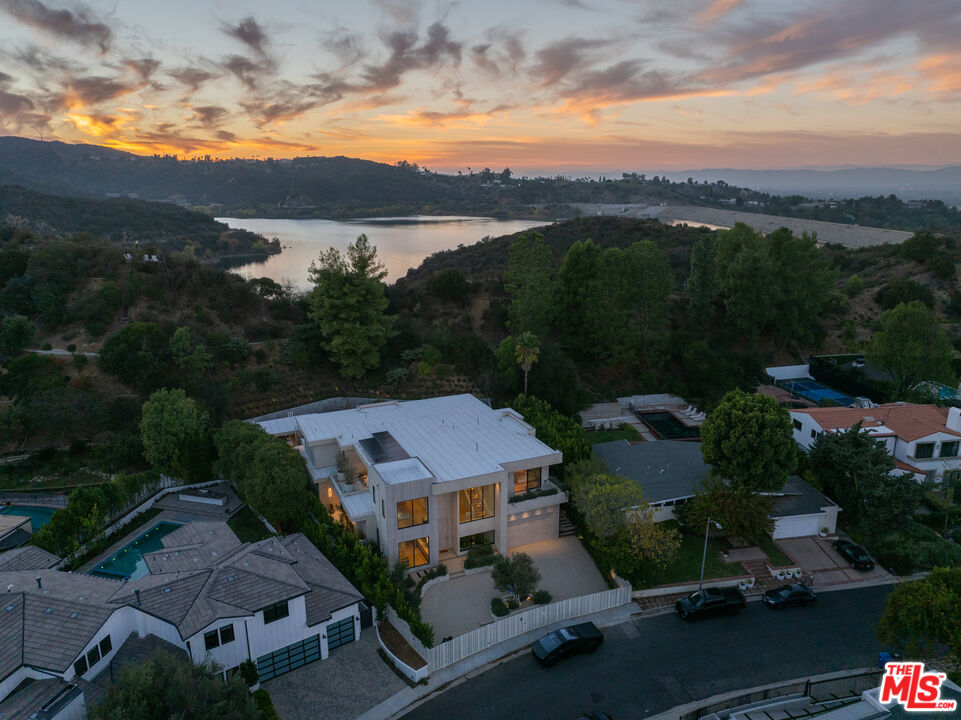 17177 Adlon Road Encino, CA 91436 - Photo 21 of 21 an aerial view of residential houses with outdoor space and city view