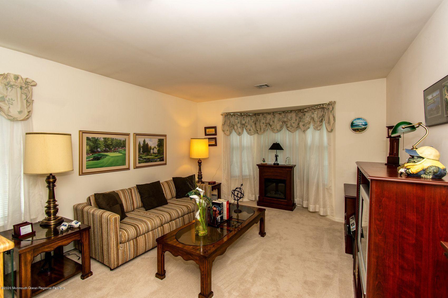 8 Clear Lake Road Whiting, NJ 08759 - Photo 13 of 44 Bedroom 2