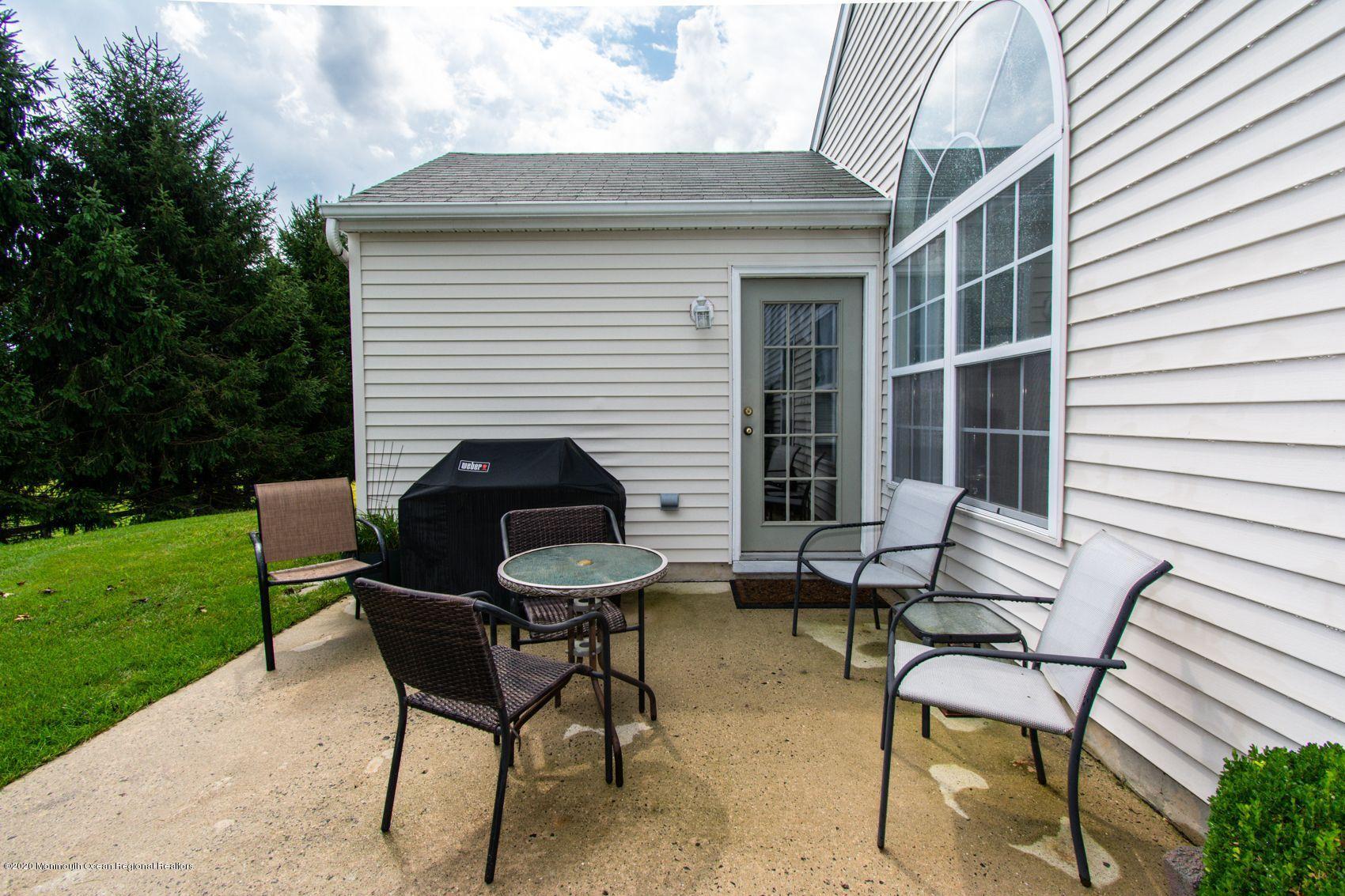 8 Clear Lake Road Whiting, NJ 08759 - Photo 20 of 44 Patio