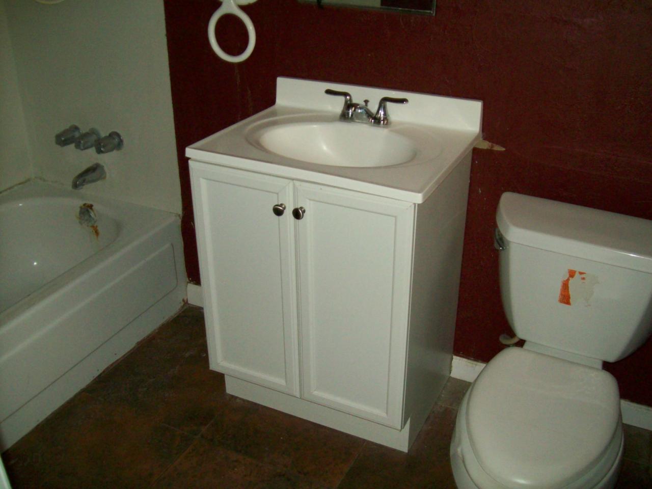 2246 East Cheery Lynn Road Phoenix, AZ 85016 - Photo 6 of 9 Bath 2