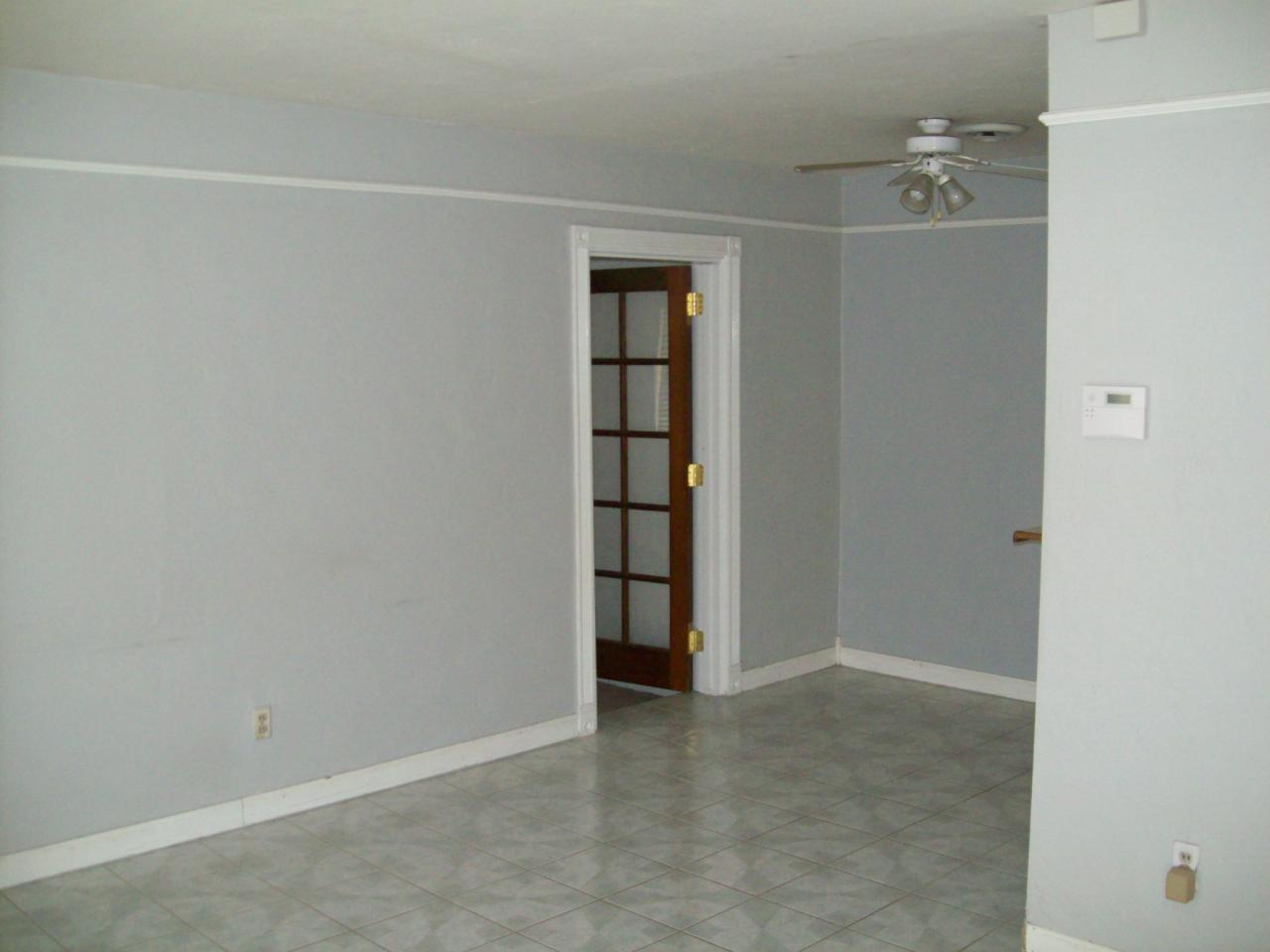 2246 East Cheery Lynn Road Phoenix, AZ 85016 - Photo 7 of 9 LR