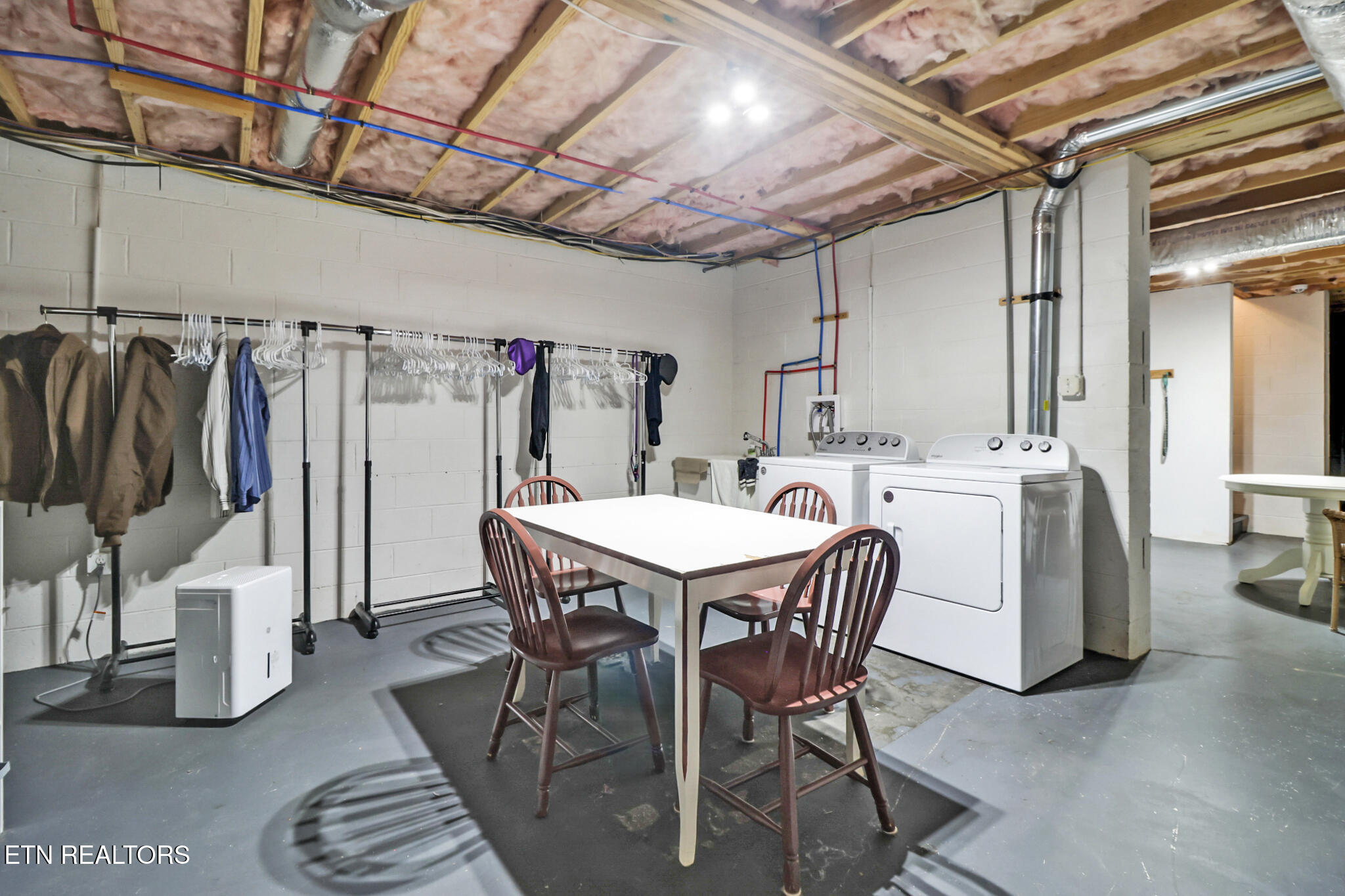 871 Poplar Creek Road Oliver Springs, TN 37840 - Photo 33 of 54 37