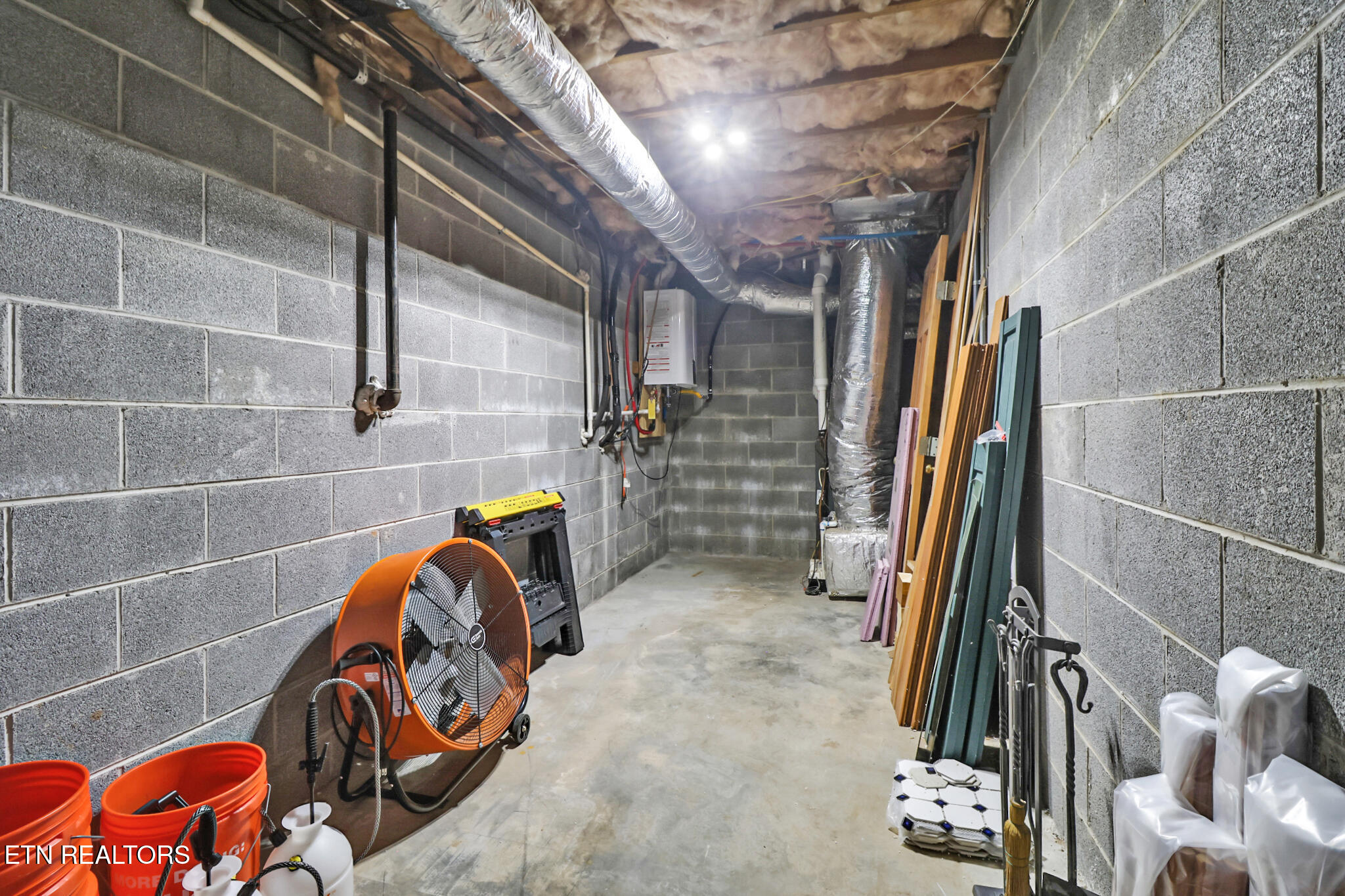 871 Poplar Creek Road Oliver Springs, TN 37840 - Photo 34 of 54 38