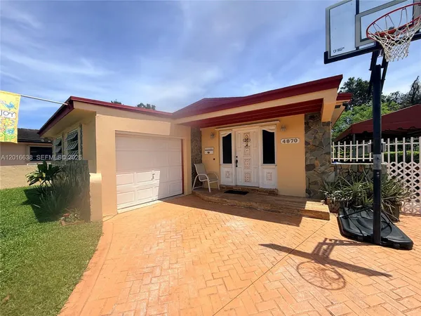 $750,000 | 4870 Southwest 6th Street, Miami, FL 33134