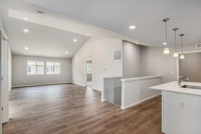 $249,900 | 558 McKinley, Three Rivers, MI 49093