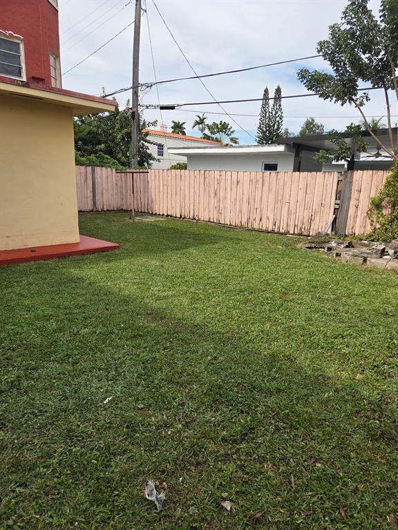 1781 Southwest 13th Street Miami, FL 33145 - Photo 24 of 47