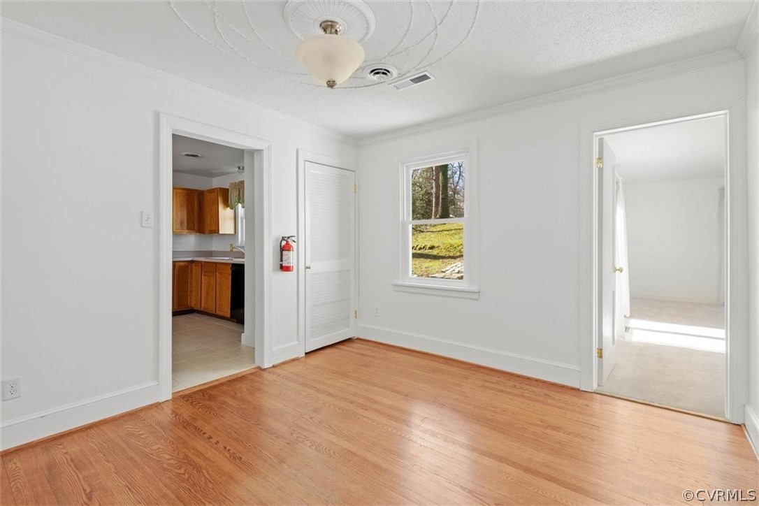 3928 Hickory Road Richmond, VA 23235 - Photo 15 of 49 Gallery Image 15