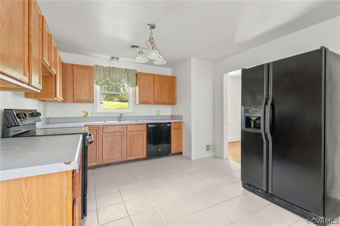 3928 Hickory Road Richmond, VA 23235 - Photo 20 of 49 Gallery Image 20