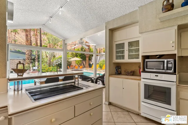 $2,200,000 | 1000 VÃa Vadera, Palm Springs, CA 92262