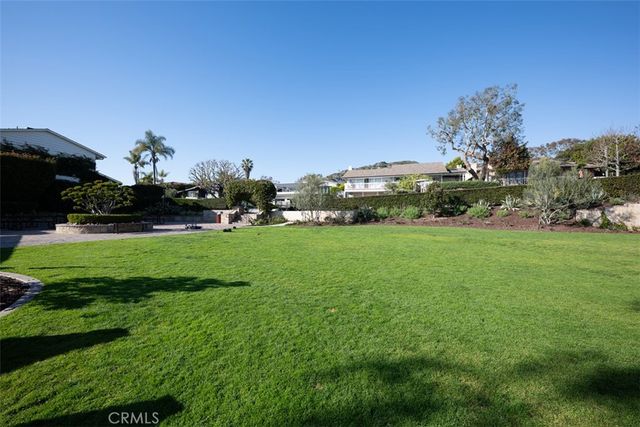 $5,600,000 | 60 South La Senda Drive, Laguna Beach, CA 92651
