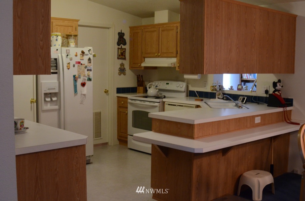 9143 173rd Avenue Southwest Rochester, WA 98579 - Photo 6 of 7