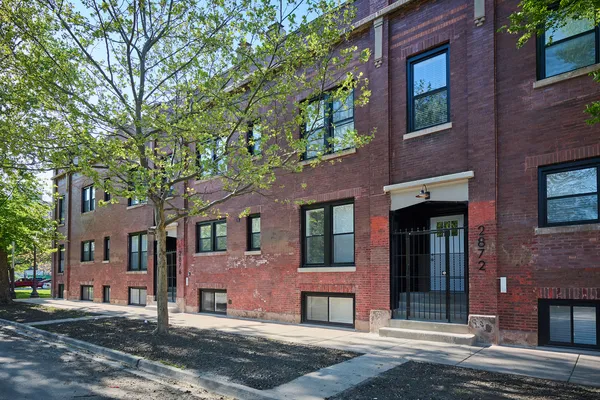 $2,395 | 2868 West 21st Place, Unit 2, Chicago, IL 60623
