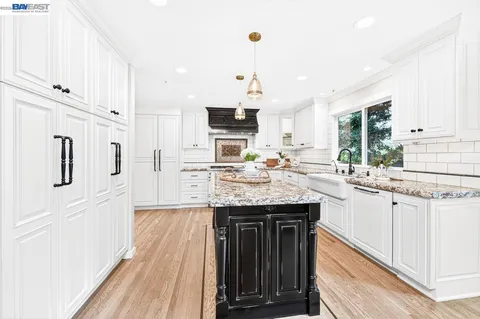 $3,250,000 | 859 Gray Fox Circle, Pleasanton, CA 94566