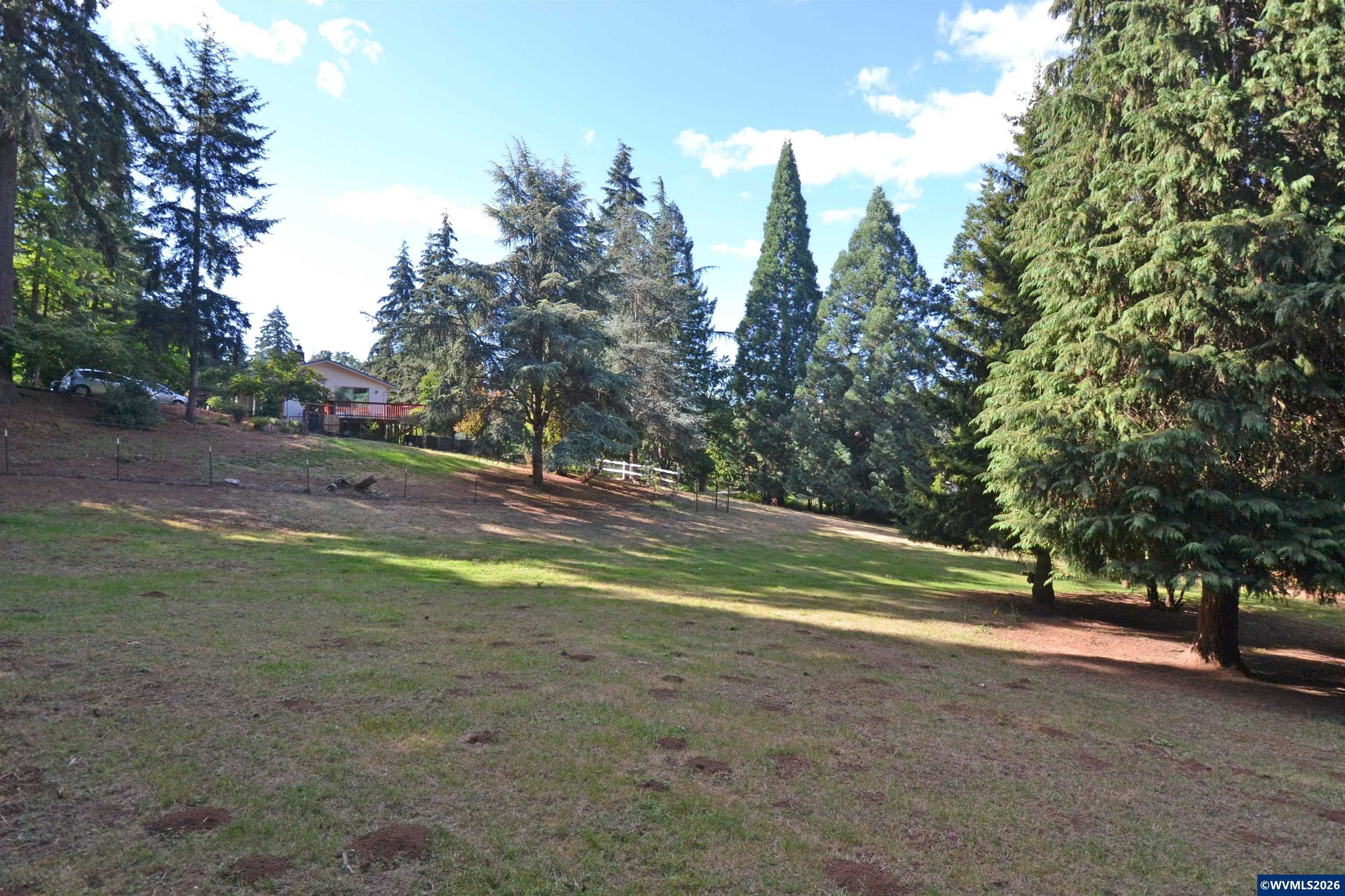 6962 MacLeay Road Southeast Salem, OR 97317 - Photo 23 of 35 Gallery Image 23