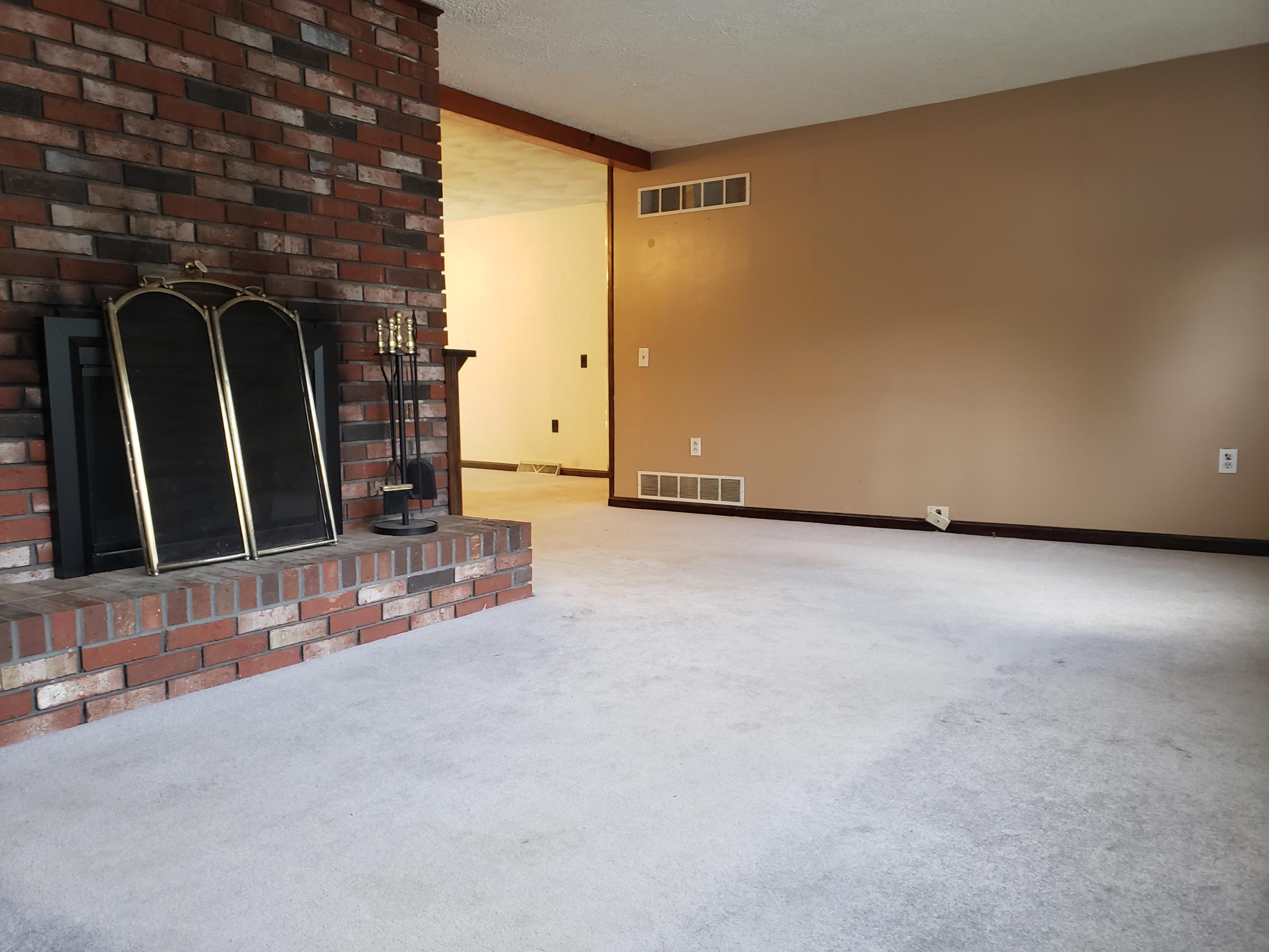 123 Albion Road Benton, ME 04901 - Photo 11 of 18 012