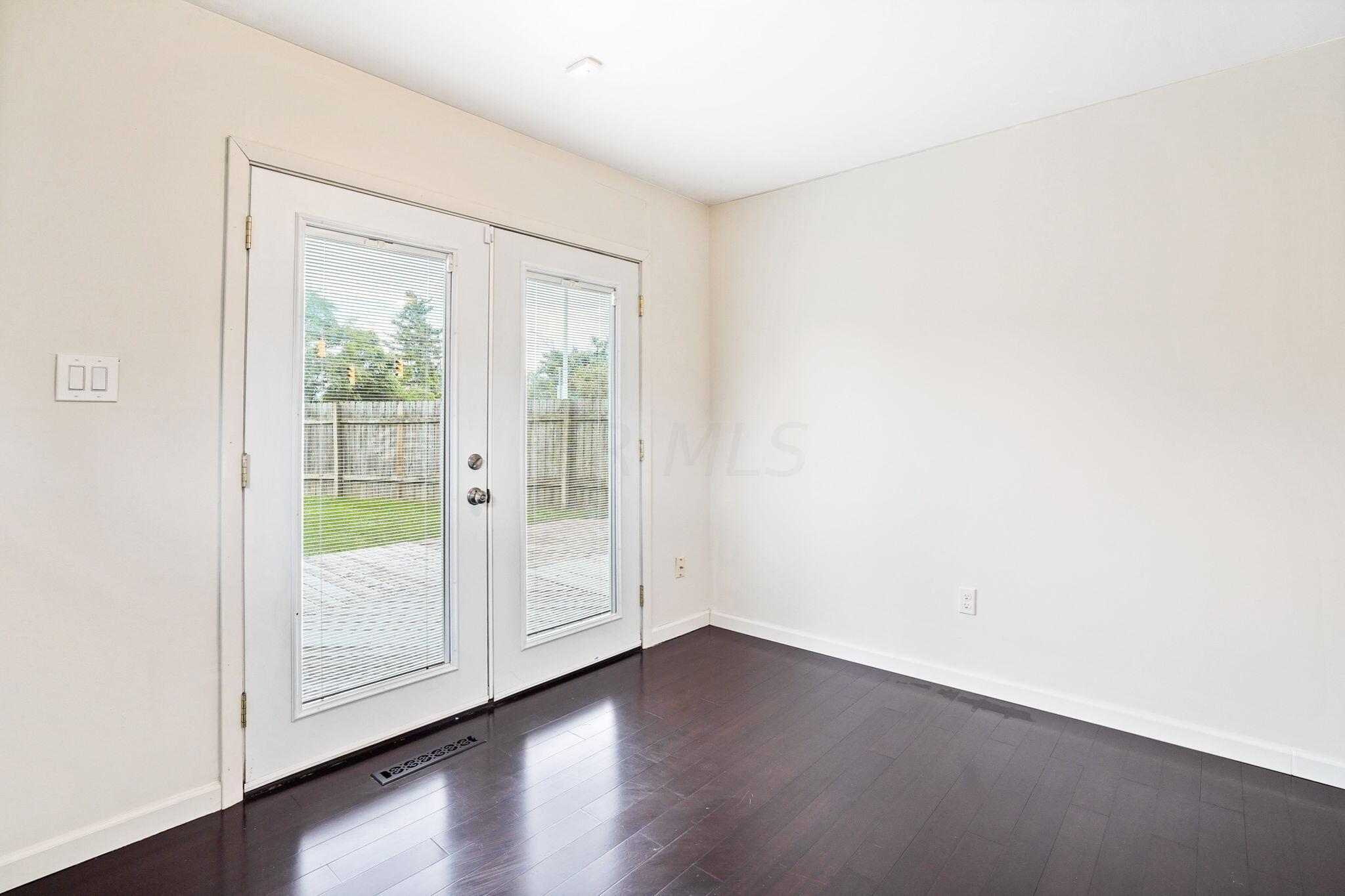 1030 Afton Road Columbus, OH 43221 - Photo 17 of 40 1st Floor Office w/Hardwood
