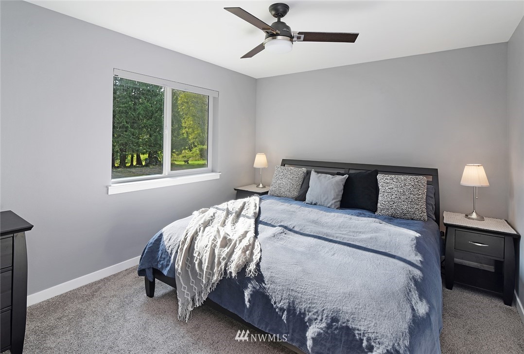 15289 Olympic View Road Northwest Silverdale, WA 98383 - Photo 12 of 25 Gallery Image 12