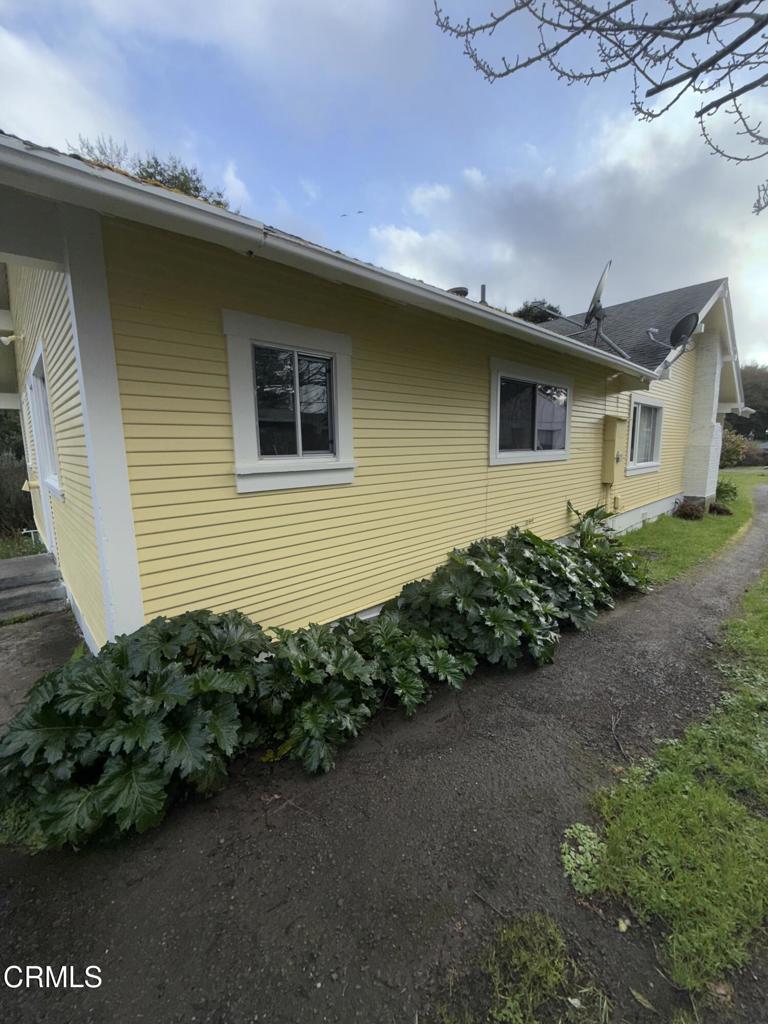 596 South Sanderson Way Fort Bragg, CA 95437 - Photo 15 of 67 tempImageN2I9qw