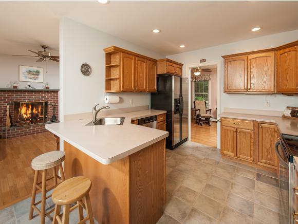 4 Rachel Way York, ME 03902 - Photo 11 of 32 Gallery Image 11