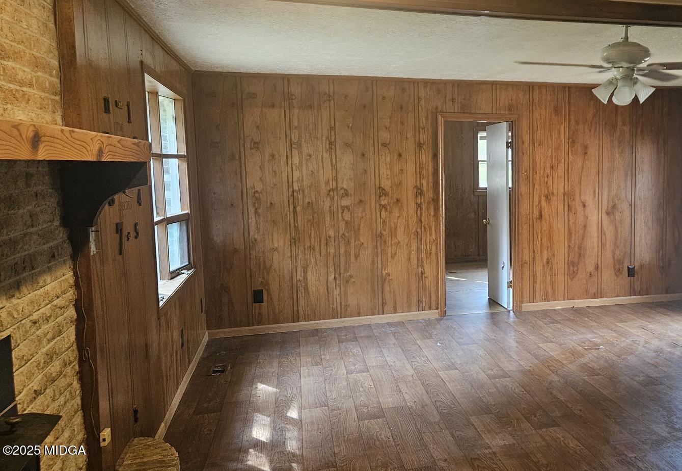 524 Old Macon Road Gray, GA 31032 - Photo 6 of 24 20250821_165830