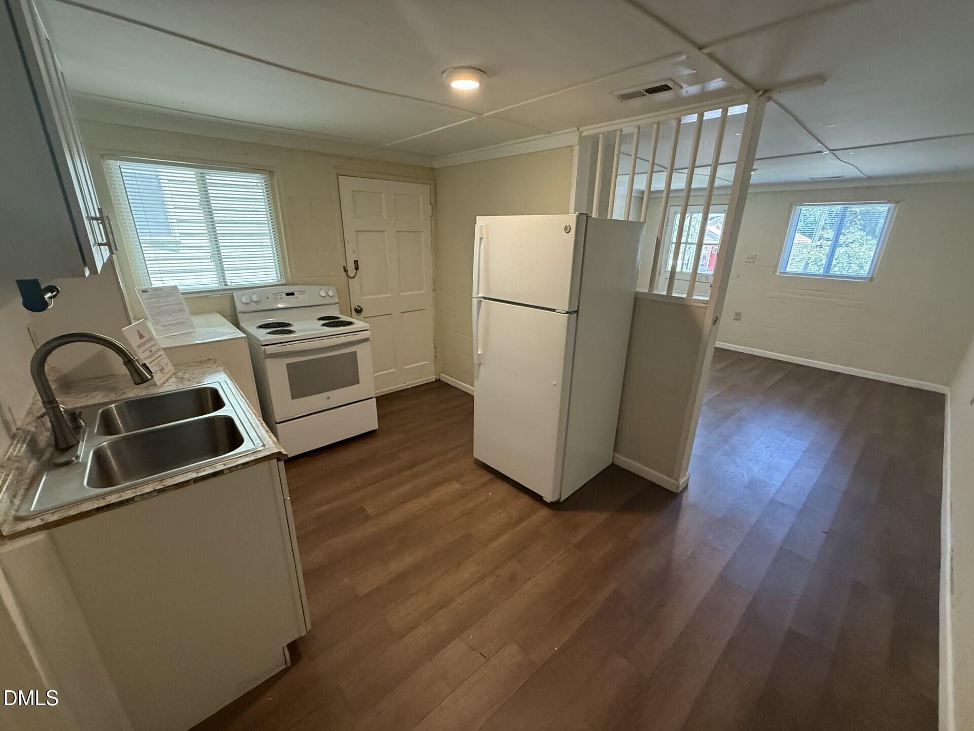1104 Spaulding Street Raleigh, NC 27610 - Photo 3 of 5 d0cd1590-fb01-4c6e-83e3-d2e071eb81cb