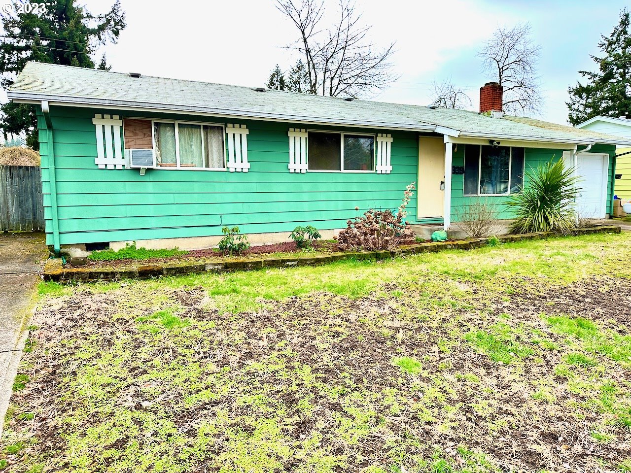 5939 F Street Springfield, OR 97478 - Photo 3 of 14 a view of a house with a yard