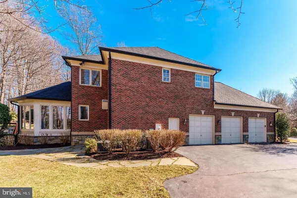 $15,000 | 7814 Crownhurst Court, McLean, VA 22102