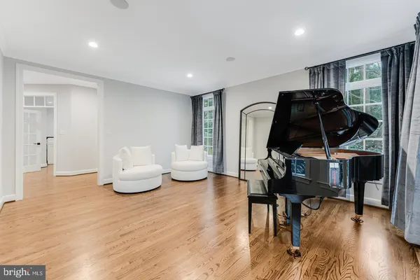 $15,000 | 7814 Crownhurst Court, McLean, VA 22102