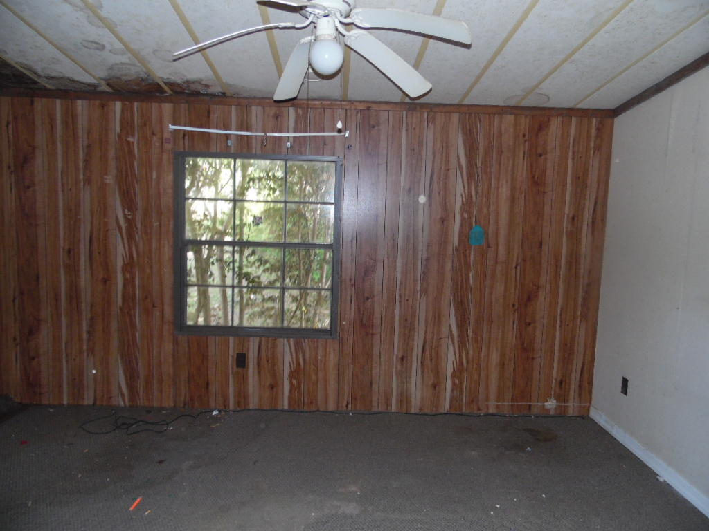 375 Vanderheide Road DeFuniak Springs, FL 32433 - Photo 14 of 15 SAM_1323