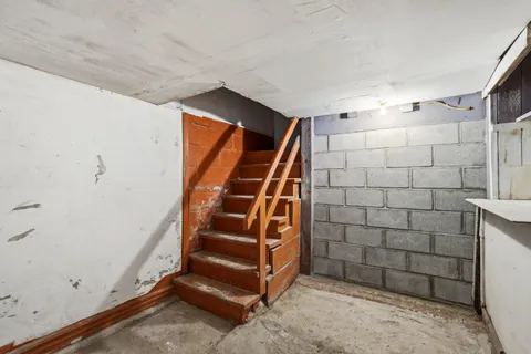 $390,000 | 2914 South Wentworth Avenue, Unit 2916, Milwaukee, WI 53207