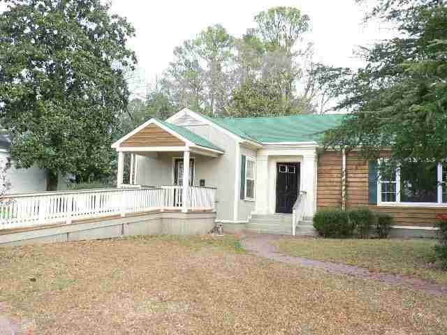 804 West Main Street Walhalla, SC 29691 - Photo 1 of 25 Gallery Image 1