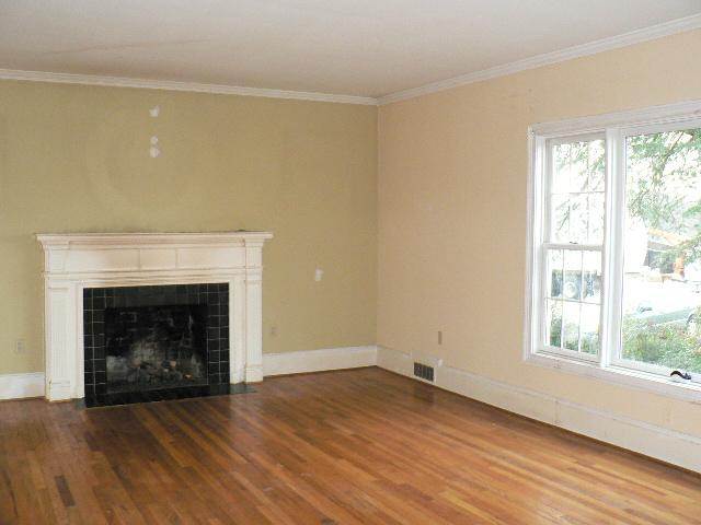 804 West Main Street Walhalla, SC 29691 - Photo 7 of 25 Gallery Image 7