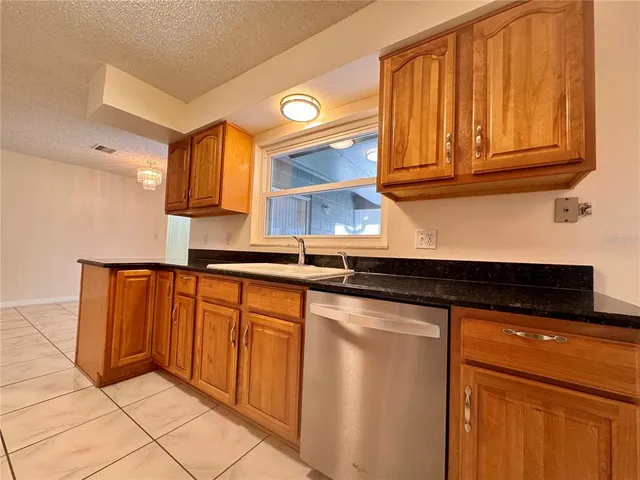 $2,350 | 1005 Bradford Drive, Winter Park, FL 32792