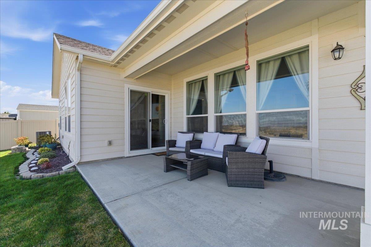 16202 Dietz Way Caldwell, ID 83607 - Photo 23 of 31 View of patio featuring an outdoor living space