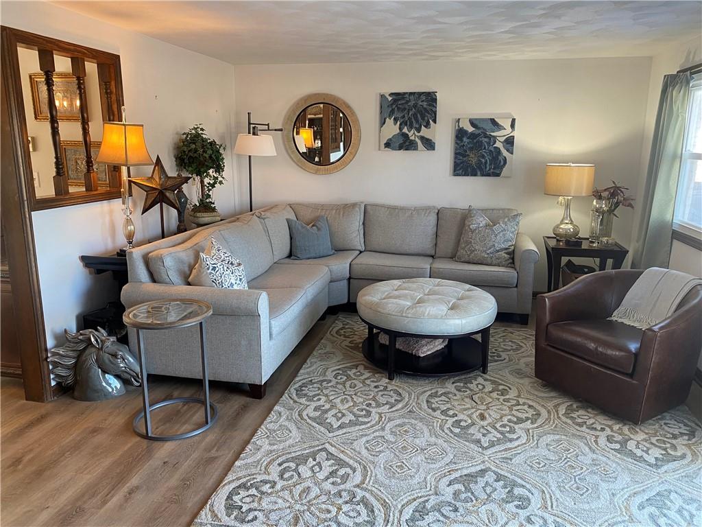 10664 South 9 West Pendleton, IN 46064 - Photo 3 of 19 Gallery Image 3