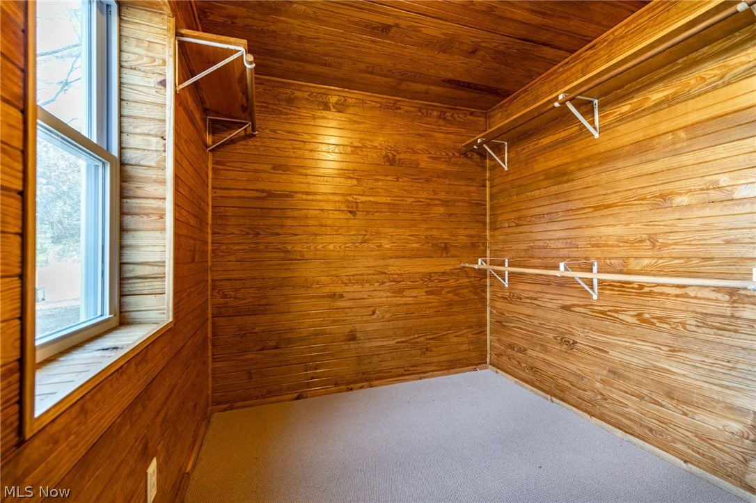 430 Way Road Belpre, OH 45714 - Photo 1 of 4 Master bedroom closet