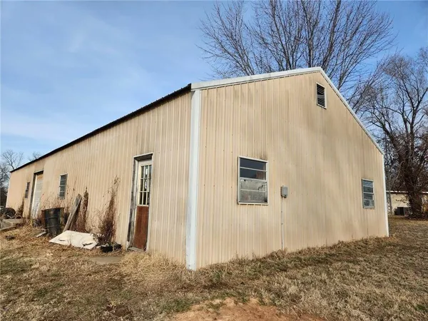 $220,000 | 4182 Southwest K Street, Foster, MO 64745