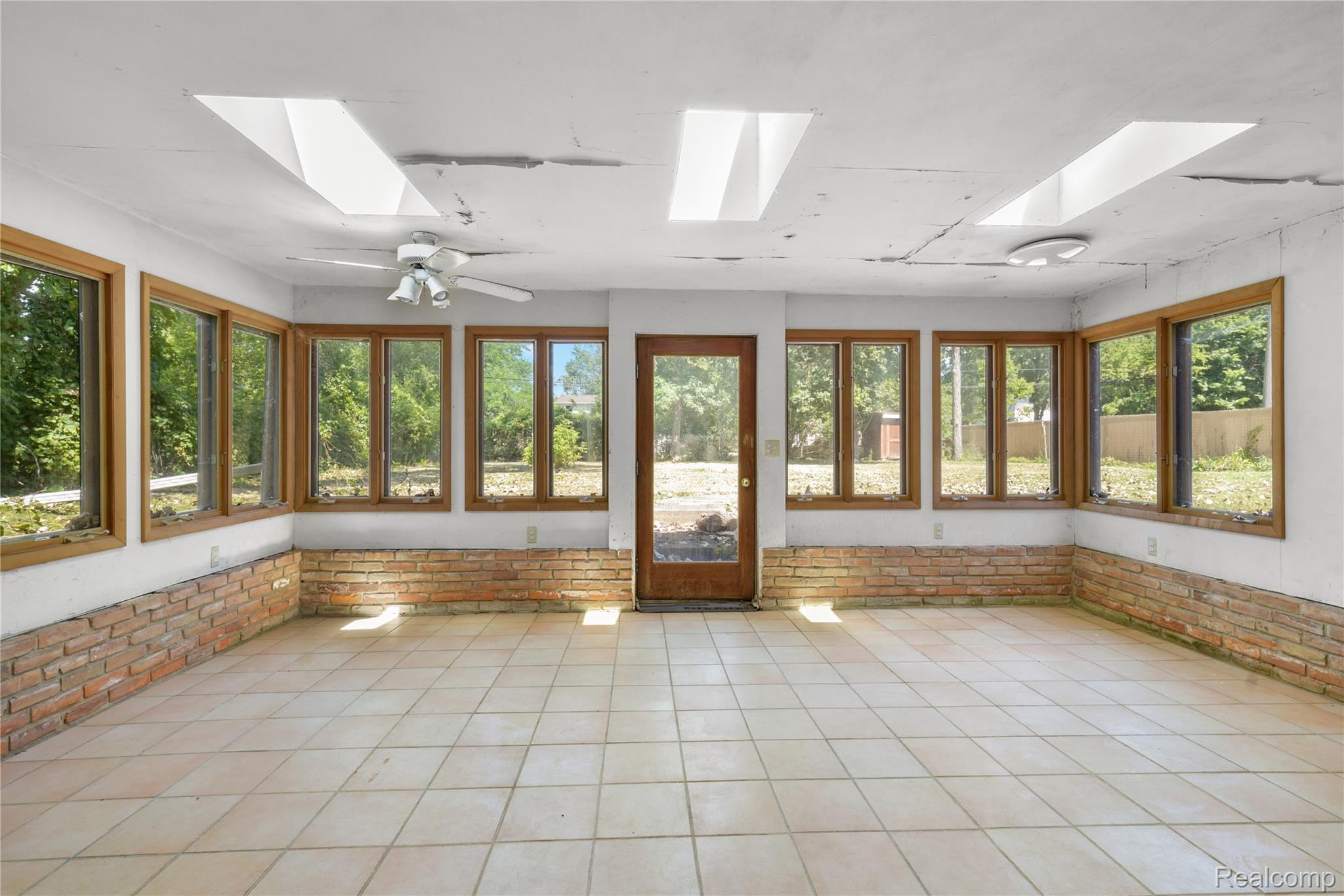 8522 Hampton Road Grosse Ile, MI 48138 - Photo 42 of 48 _BDB1275.jpg