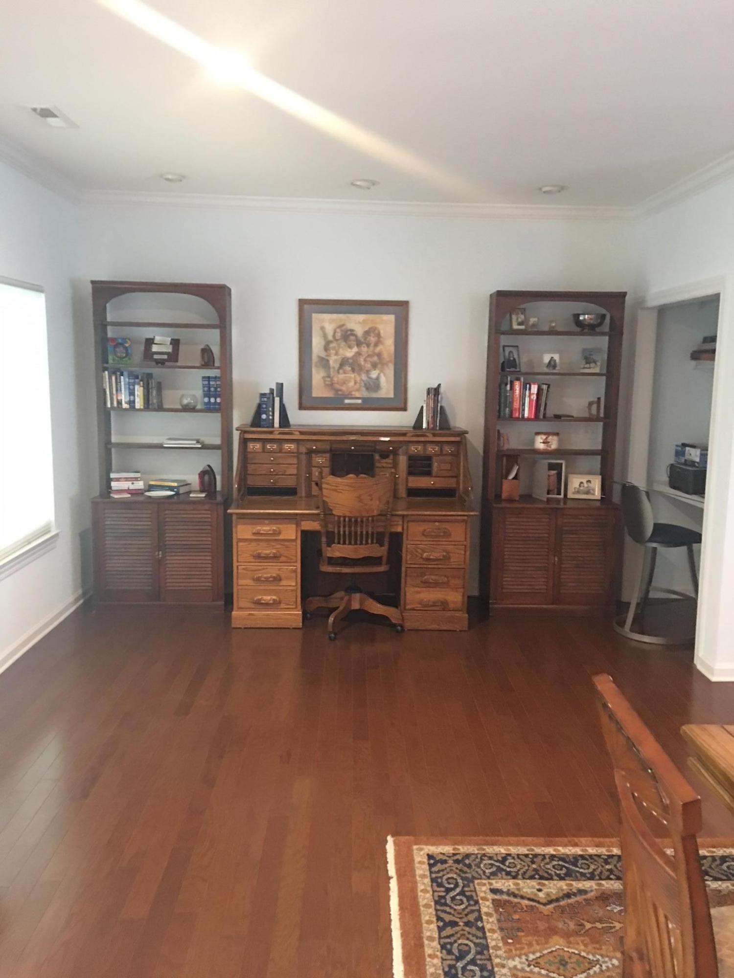 156 Liberty Court Oak Ridge, TN 37830 - Photo 2 of 16 IMG_3847