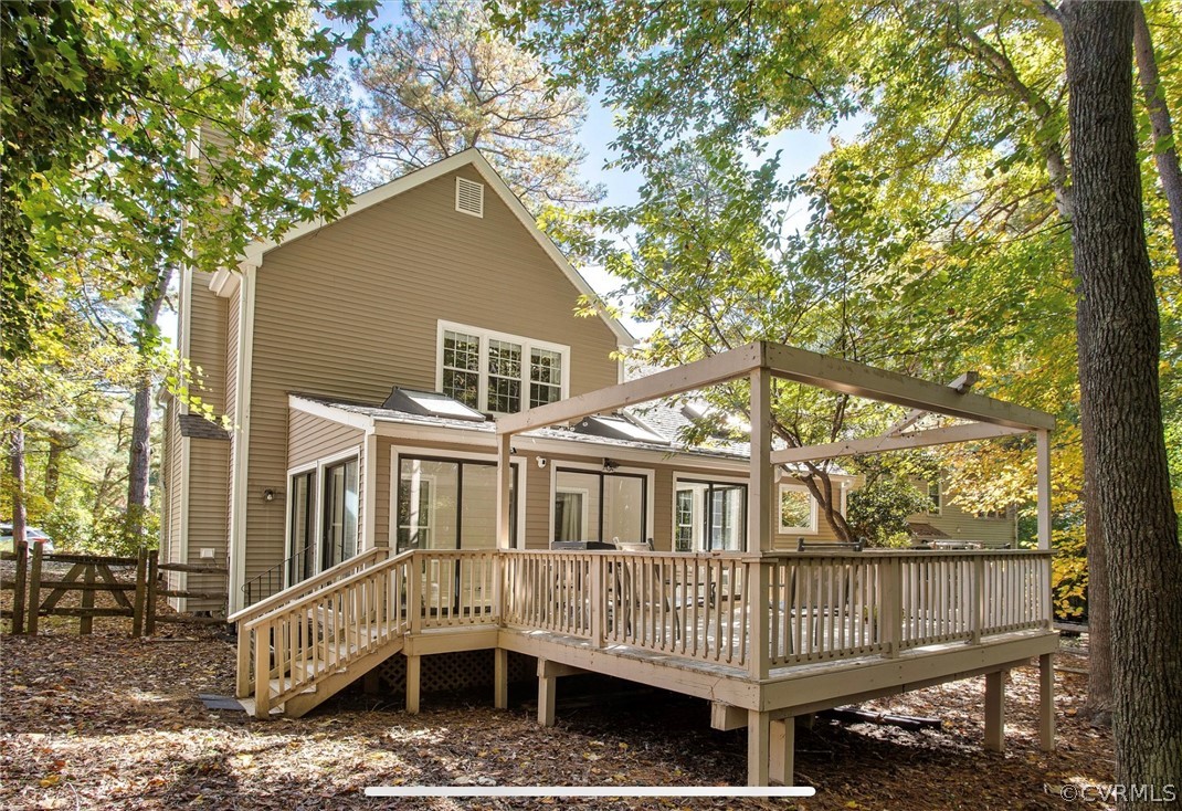 2804 Cove Ridge Road Midlothian, VA 23112 - Photo 28 of 28 a front view of a house with balcony