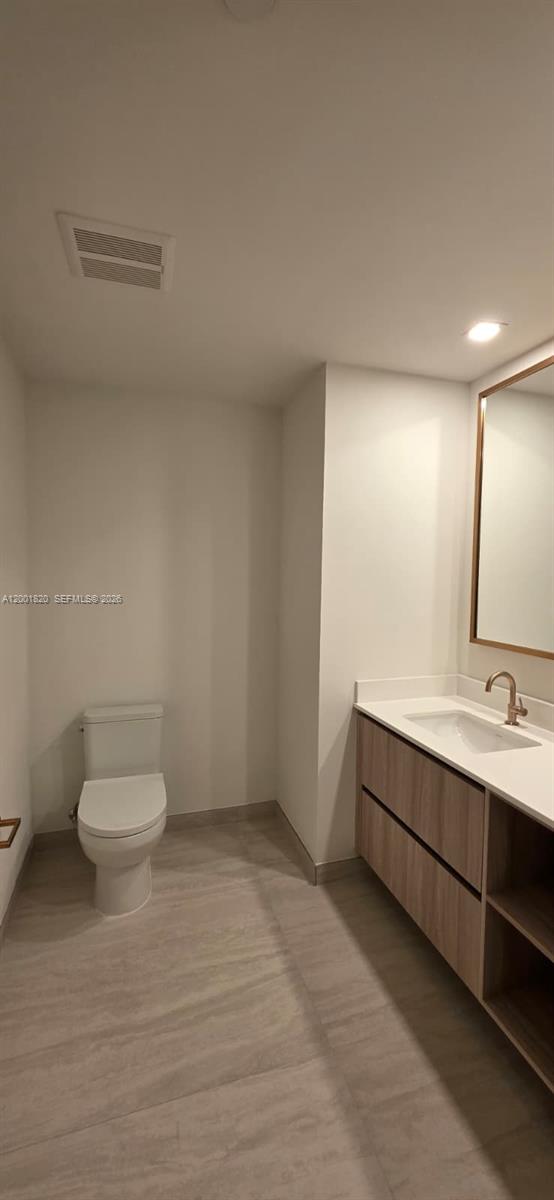 77 Southeast 5th Street, Unit 2108 Miami, FL 33131 - Photo 12 of 18