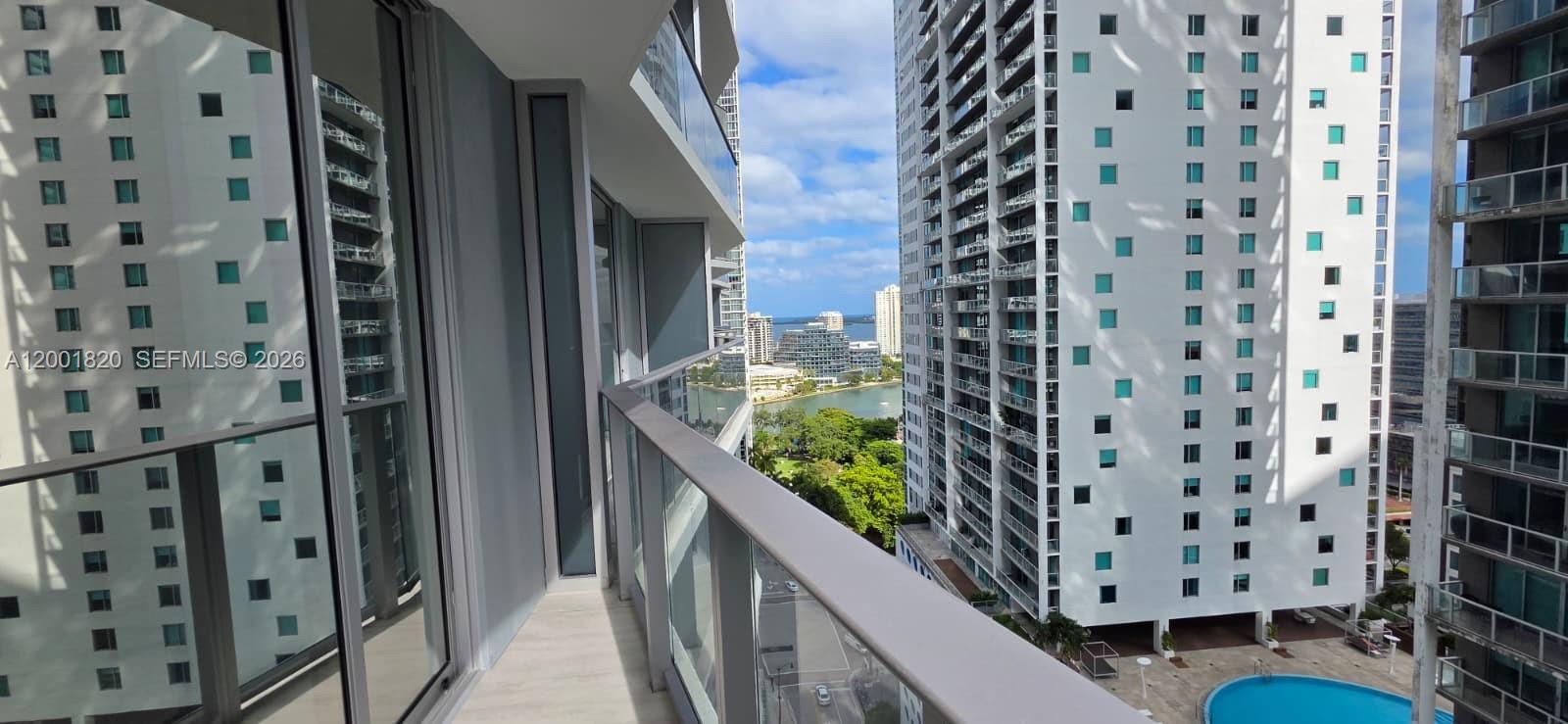 77 Southeast 5th Street, Unit 2108 Miami, FL 33131 - Photo 16 of 18