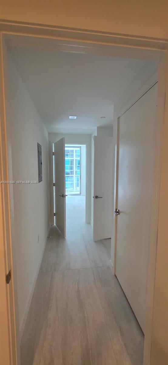 77 Southeast 5th Street, Unit 2108 Miami, FL 33131 - Photo 8 of 18