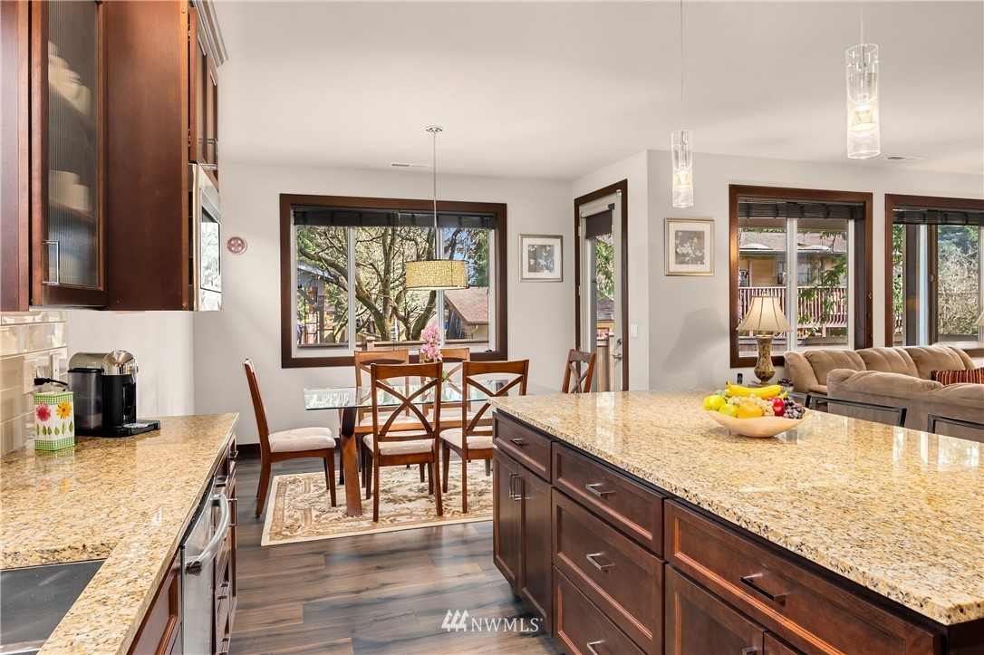 19409 Meridian Drive Southeast Bothell, WA 98012 - Photo 6 of 31