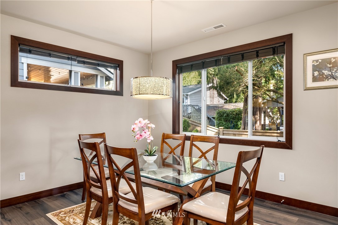 19409 Meridian Drive Southeast Bothell, WA 98012 - Photo 8 of 31