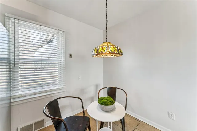 $339,900 | 6300 West 81st Street, Overland Park, KS 66204