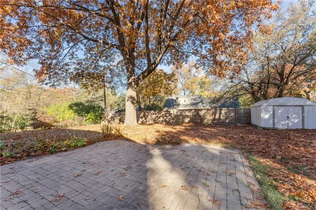 $339,900 | 6300 West 81st Street, Overland Park, KS 66204