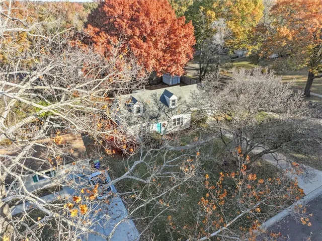 $339,900 | 6300 West 81st Street, Overland Park, KS 66204