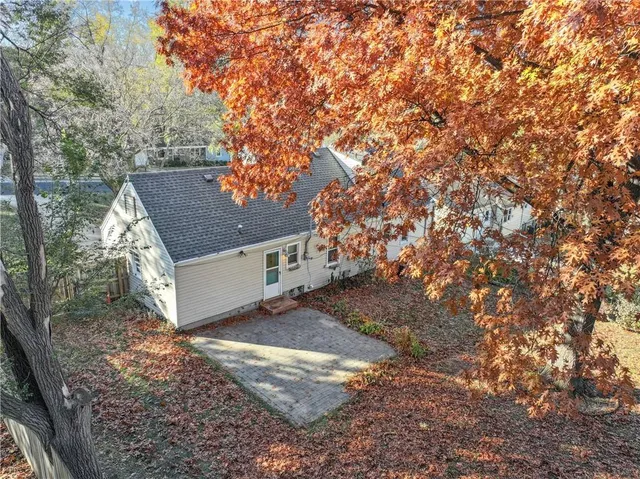 $339,900 | 6300 West 81st Street, Overland Park, KS 66204