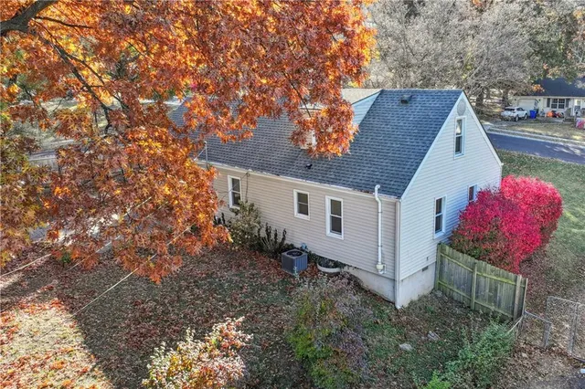 $339,900 | 6300 West 81st Street, Overland Park, KS 66204